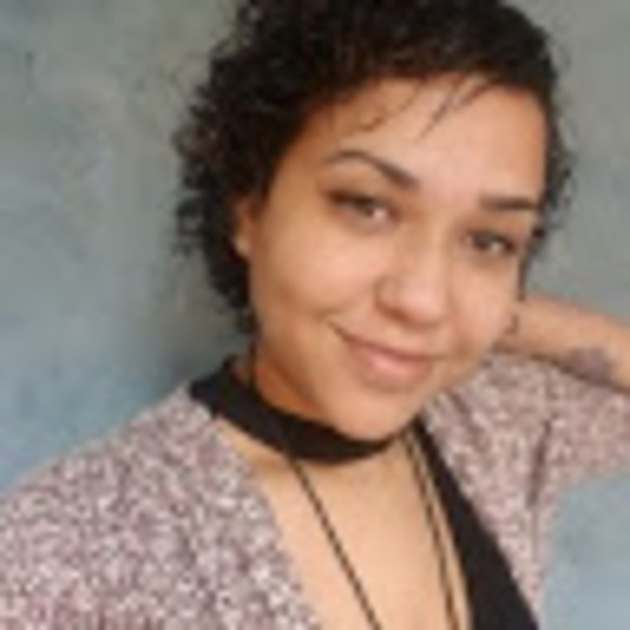 Meet your Posher, Rita - Picture 1 of 1